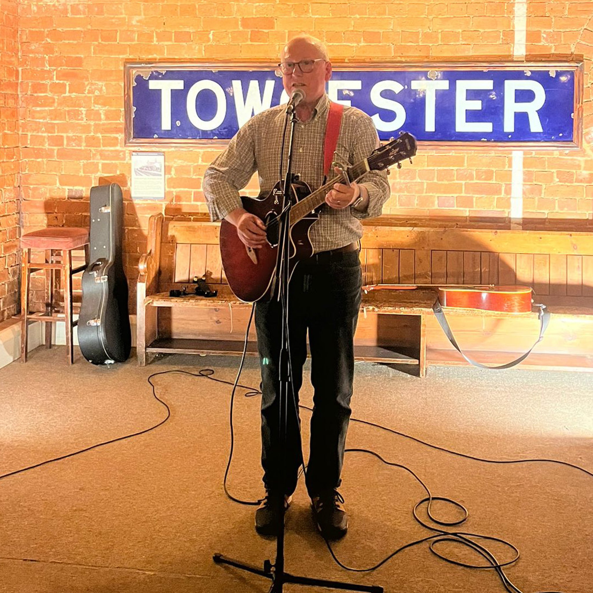 Thurs 1 Oct - Open Mic