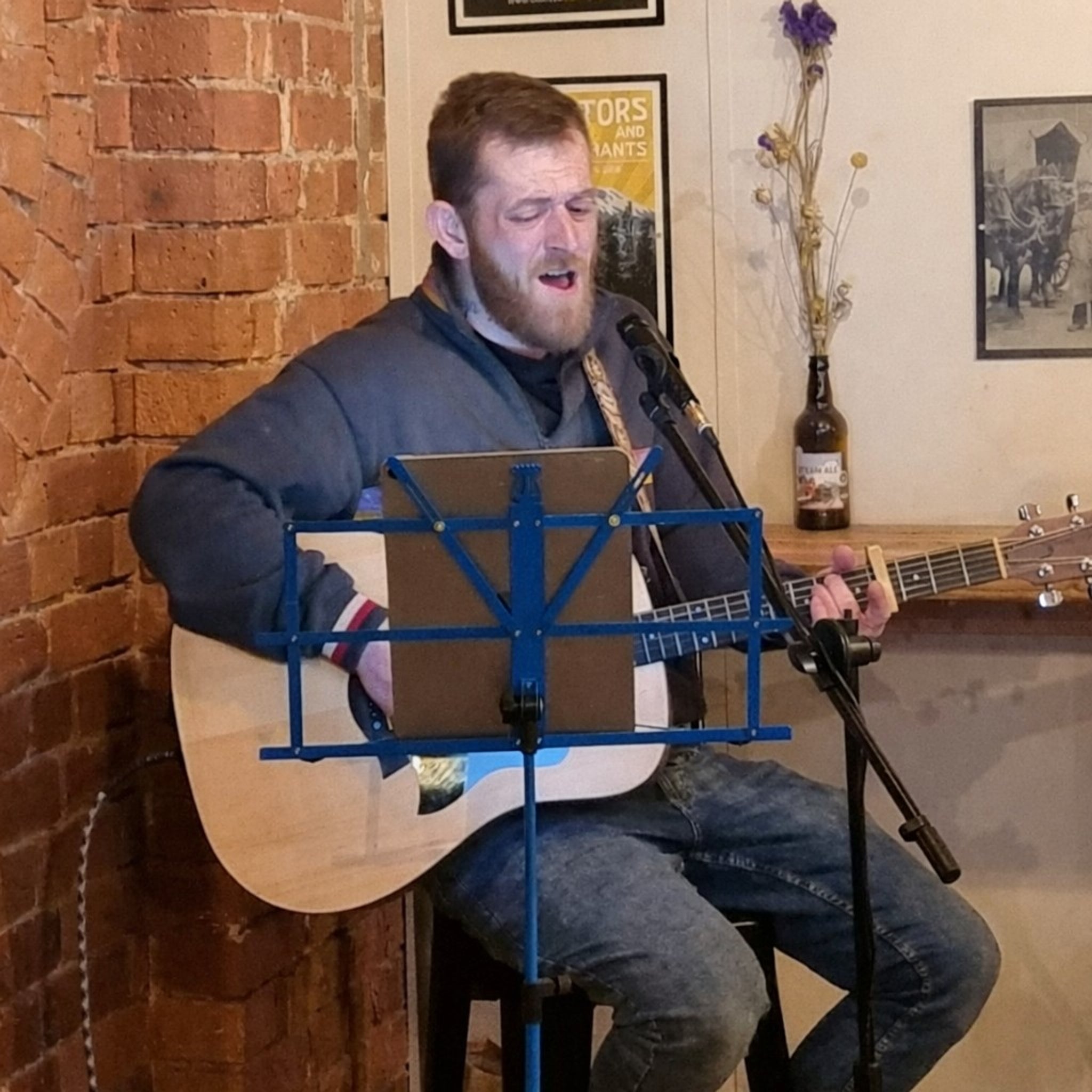 Fri 24 Apr - Sim Live