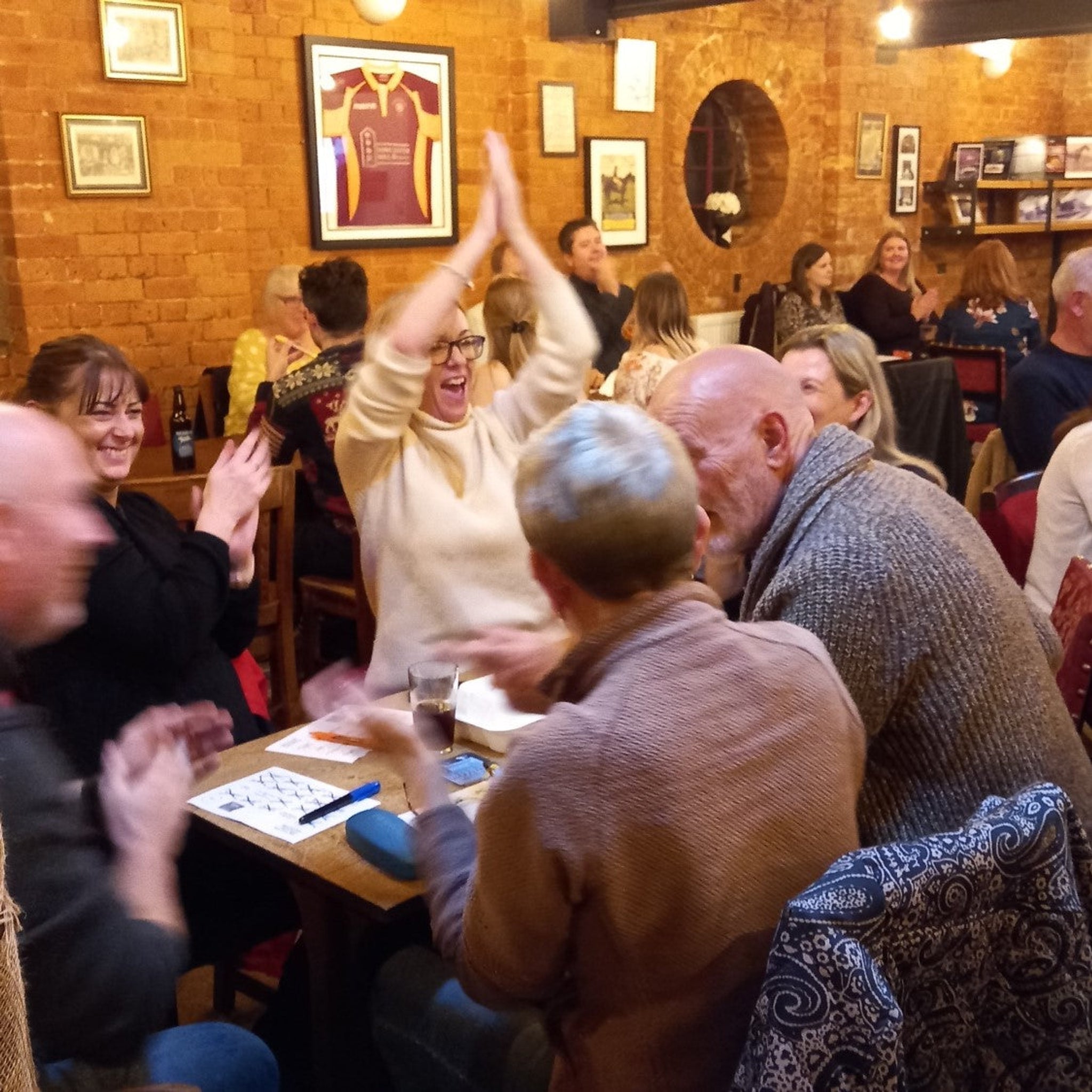 Thurs 20 Nov - HitMix Bingo!