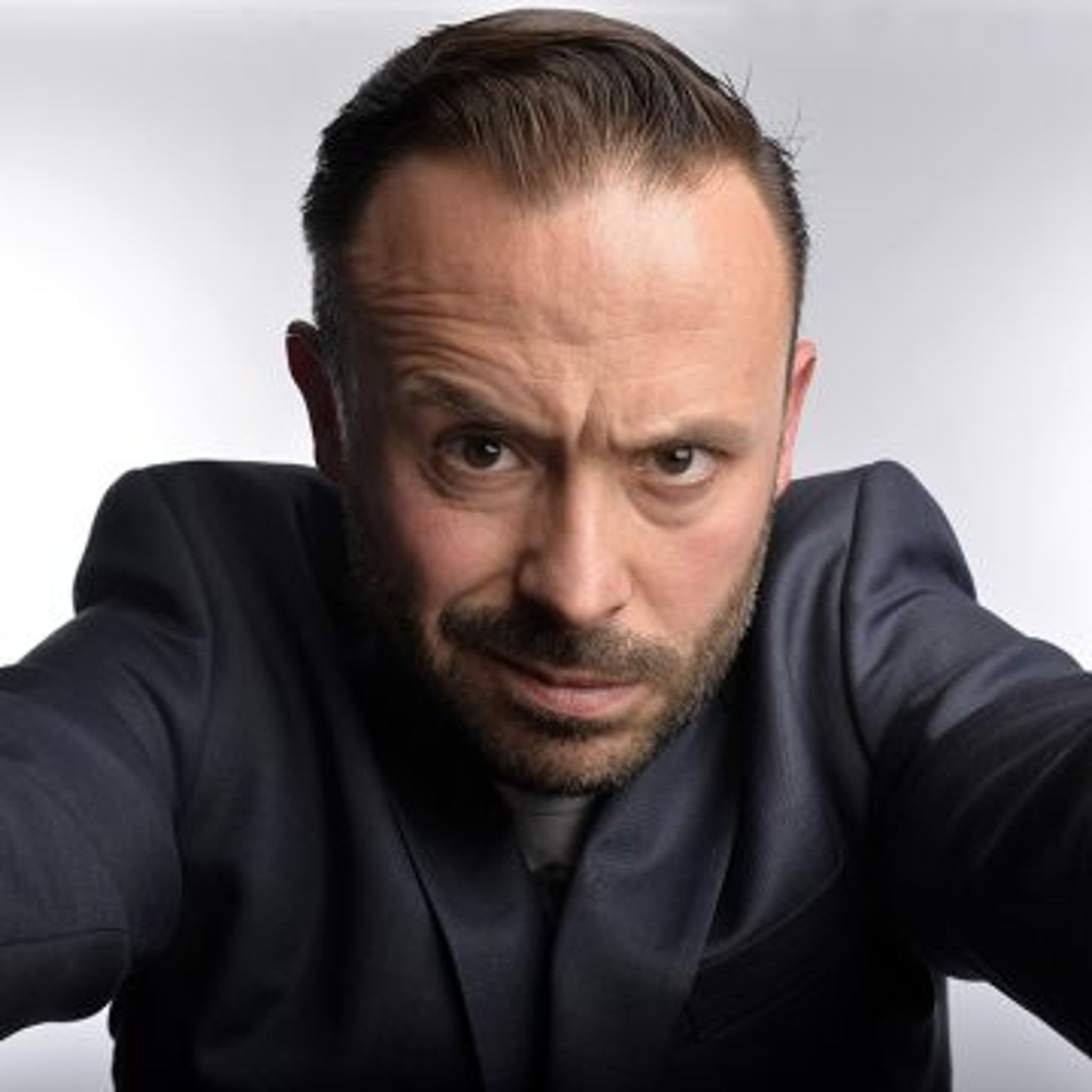 Thurs 26 Nov - Live Comedy Night