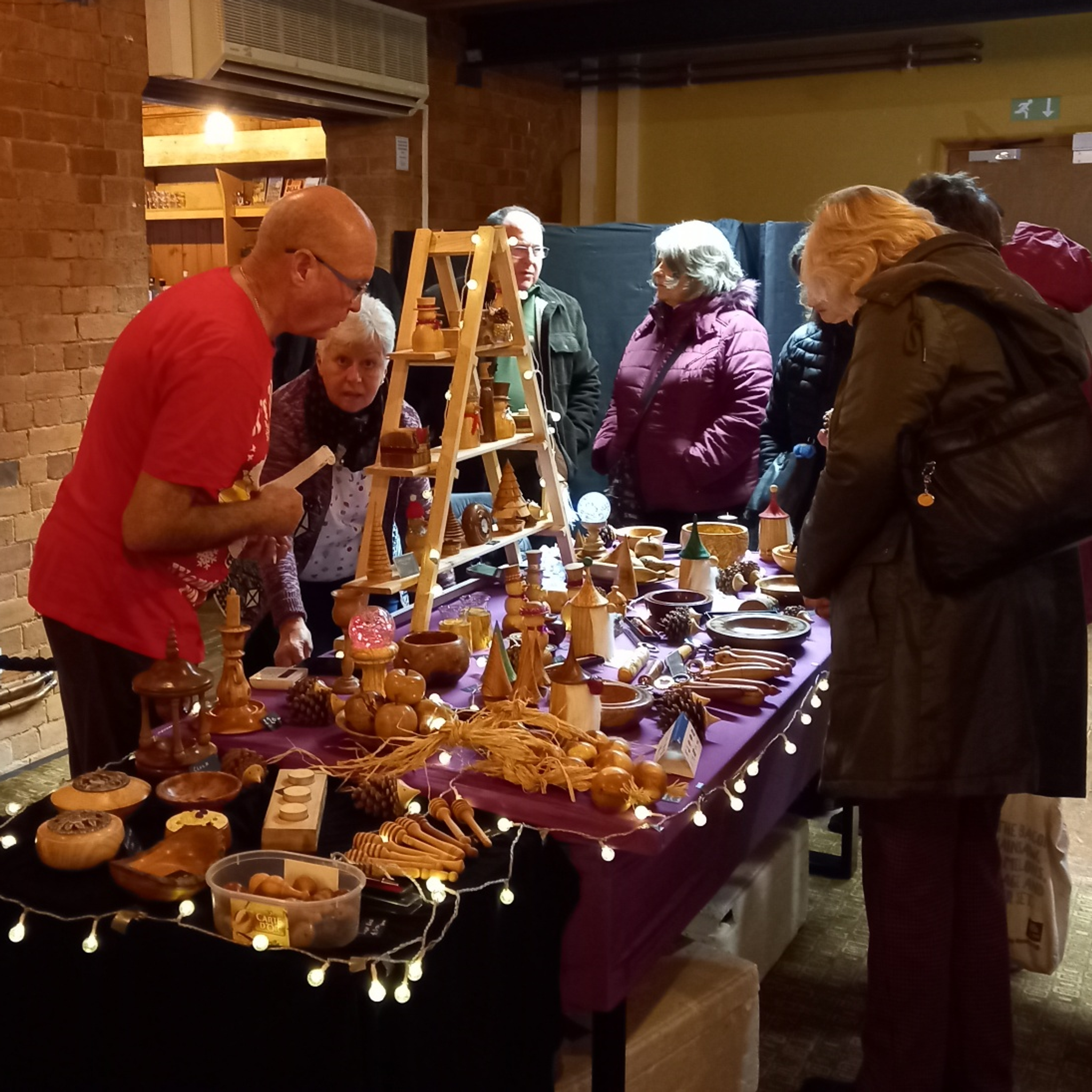 Sun 30 Nov - Christmas Fayre