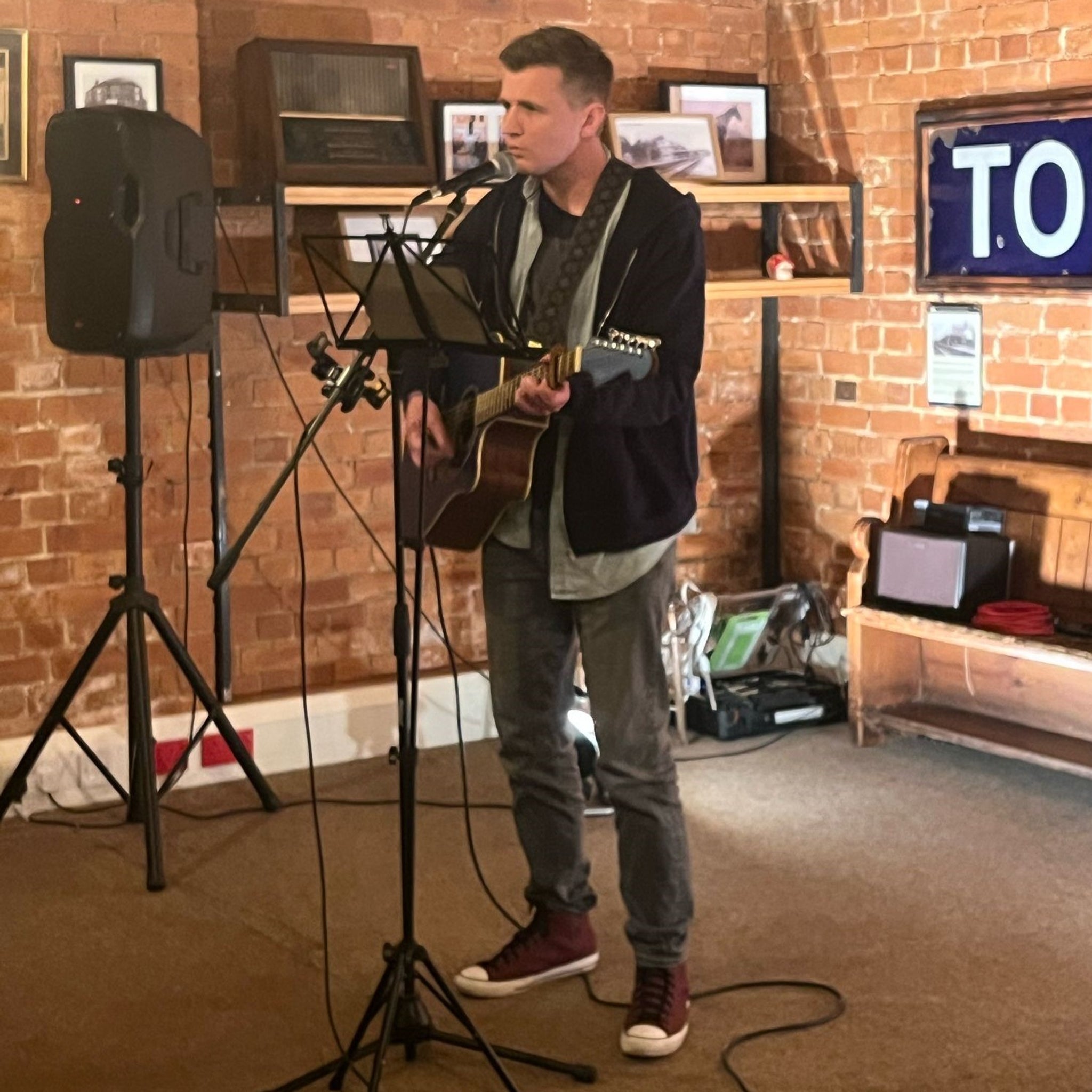 Thurs 8 Jan - Open Mic