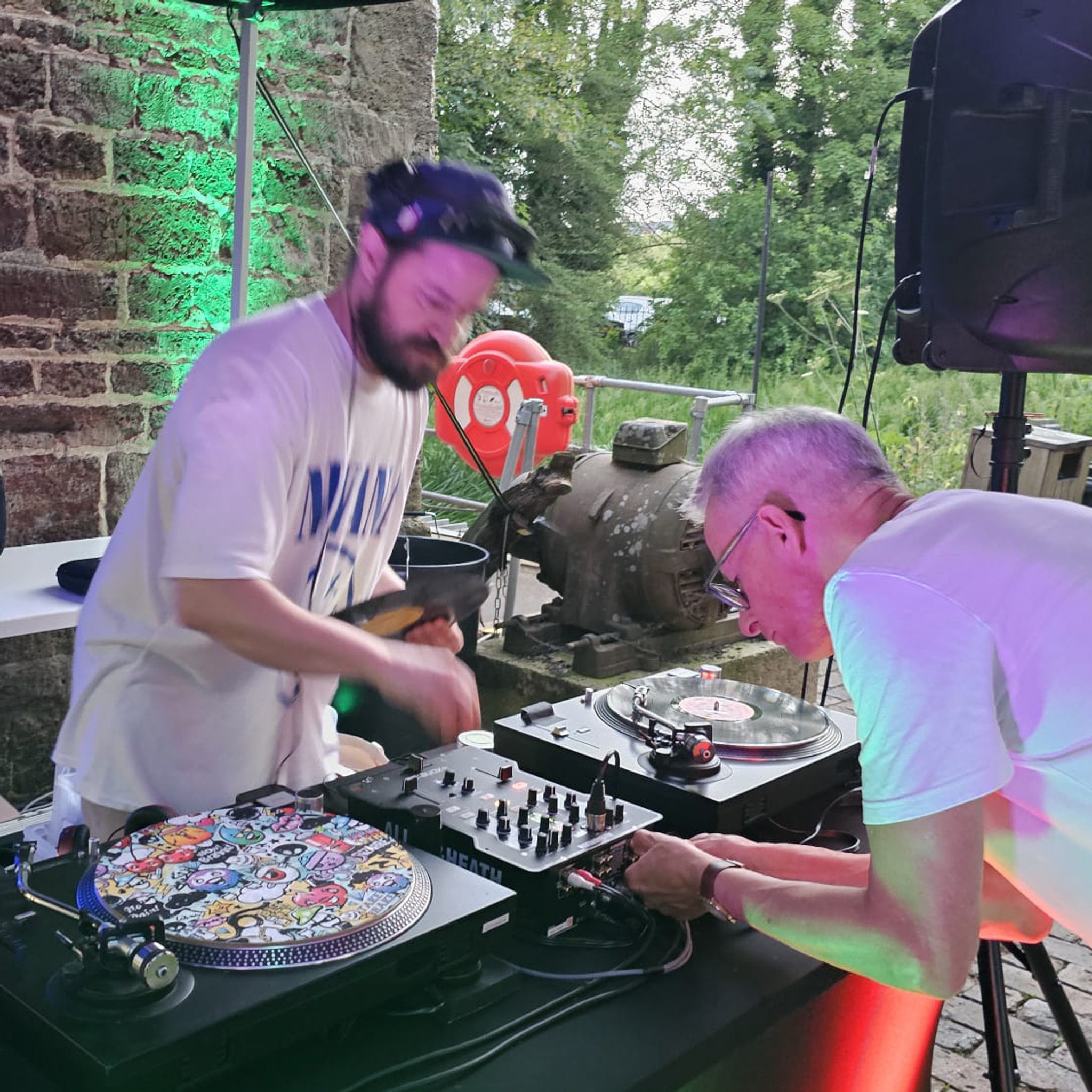 Wed 26 Aug - Vinyl Night